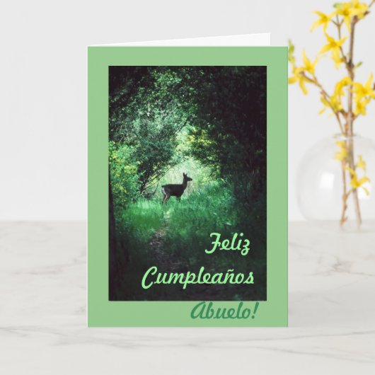 Het Spaans: Abuelo/Grandpa B-dag van Cumpleaños Kaart (Gele Bloem)