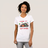 Het spel is niet over Pixelated Video Game T-shirt (Voorkant volledig)