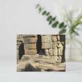 Het spelen in de Ruins ... Ta Prohm, Cambodja Briefkaart (Staand voorkant)