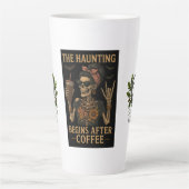 Het spotten begint na de koffie latte Mok (Voorkant)