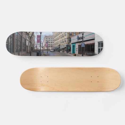 Het Springfield skateboard (Horizontaal)