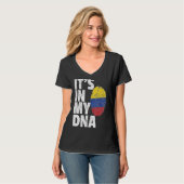 Het staat in mijn DNA Colombiaanse vlag souvenir T-shirt (Voorkant volledig)