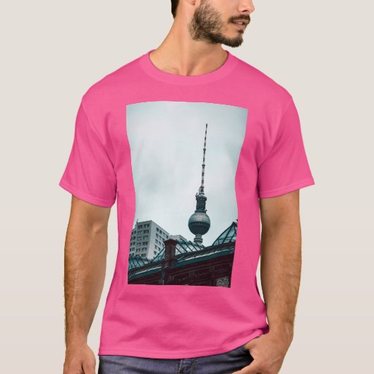 Het stadsbeeld van Berlijn. Alexanderplatz T-shirt (Voorkant)