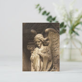 Het Standbeeld van de engel met Gekruiste Handen, Briefkaart (Staand voorkant)
