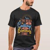 Het strand noemt dit zomertijd t-shirt (Voorkant)