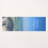 Het strand noemt me gepersonaliseerd yogamat (Voorkant (horizontaal))