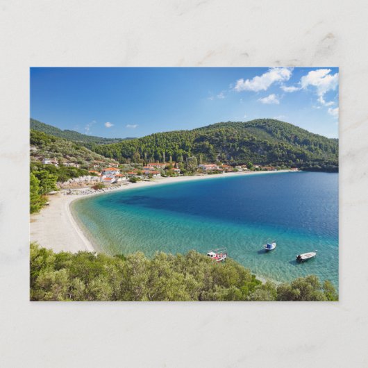 Het strand Panormos van het eiland Skopelos, Griek Briefkaart (Voorkant)