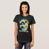 Het strand roept en ik moet gaan Funny zomer stran T-shirt (Voorkant volledig)