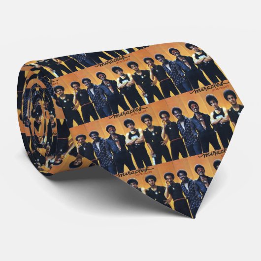 Het Stropdas Miracles en Billy Griffin (Opgerold)