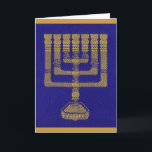 Het Tempel Menorah wenskaart Feestdagen Kaart<br><div class="desc">Dit wenskaart bevat een afdruk van een origineel borduurwerk van de Lampenkraam (menora) die in de oude Tempel in Jeruzalem is gevonden. Ingebed in het borduurwerk is tekst, in Hebreeuwse letters, uit Exodus 25:35, die de vormgeving van de Lampenkraam door tempelambachtslieden beschrijft. De opbrengst van de verkoop van deze kaart...</div>