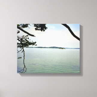 Het uitkijken over de rivier foto gemaakt als een canvas afdruk