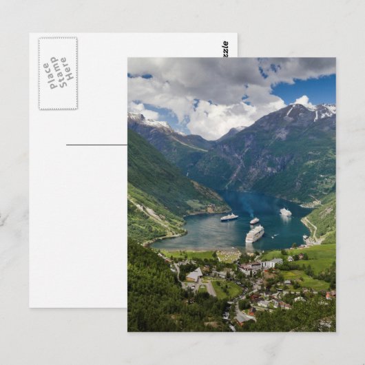 Het uitzicht van Noorwegen aan Geiranger van Briefkaart (Voorkant / Achterkant)