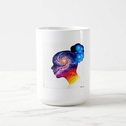 Het universum in haar hoofd magische mok (Midden)