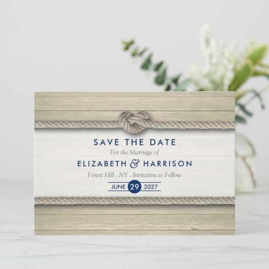 Het vastbinden van de knoop rustieke strand bruilo save the date (Staand voorkant)