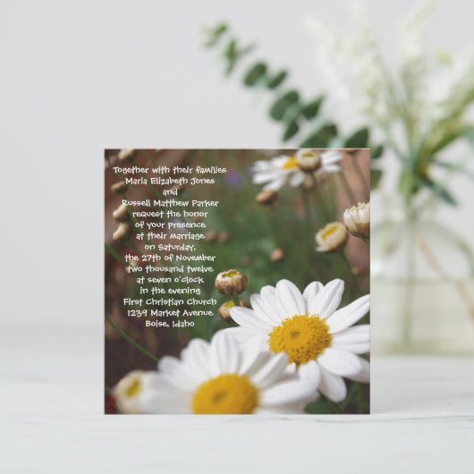 Het veld van Daisies Wedding Invitations Kaart (Staand voorkant)