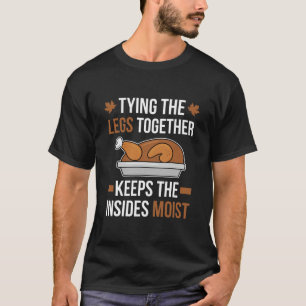 Het verbinden van de benen aan de Thanksgiving van T-shirt