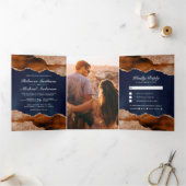 Het verbrande Oranje Terracotta Agate Marble Navy Drieluik Uitnodiging (Binnen)