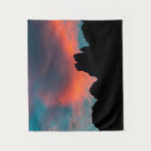 Het verbranden van wolken over de bergen wandkleed (Voorkant)