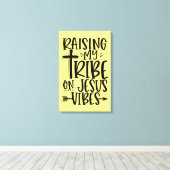 Het verhogen van Mijn stam op Jezus Canvas Druk (Insitu (Houten vloer))