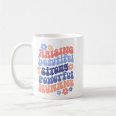 Het verhogen van sterke mooie krachtige Kinder moe Koffiemok (Links)