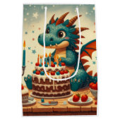 Het verjaardagsfeest van Happy Dragon Medium Cadeauzakje (Achterkant)