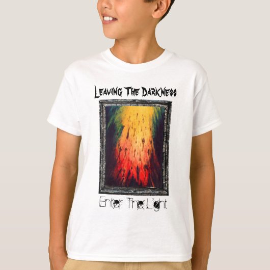 Het verlaten van de duisternis gaat het licht in t-shirt (Voorkant)