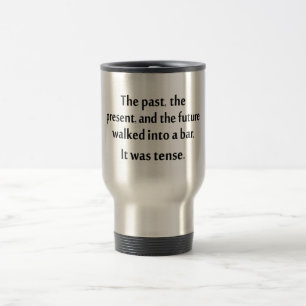 Het verleden, cadeau en de toekomst liepen in een reisbeker