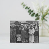 Het Verzamelen zich op Halloween Briefkaart (Staand voorkant)