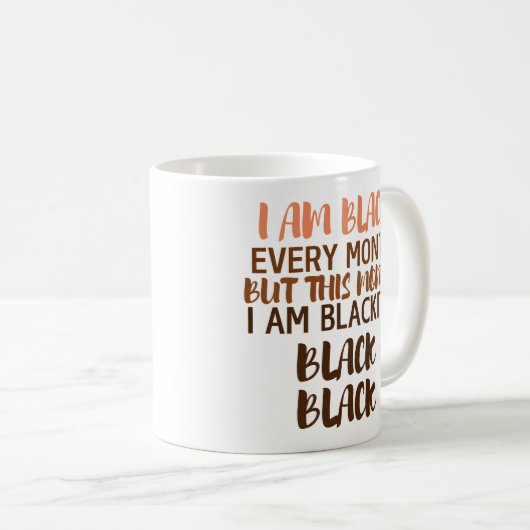 Het vieren van zwartheid met trots en blijdschap M Koffiemok (Voorkant rechts)