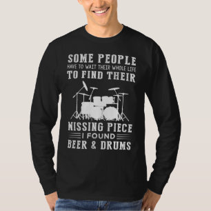 Het vinden van mijn ontbrekende stuk: bier, drums, t-shirt