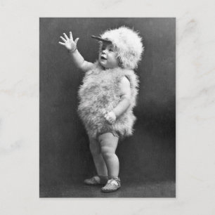 Het vintage Kostuum van Pasen van het Meisje van Feestdagenkaart