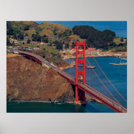 Het vliegen over de Golden Gate Bridge van San Fra Poster