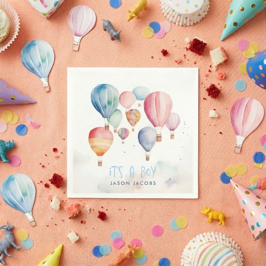 Het vliegen van hete luchtballonnen is een jongen  servet