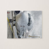 Het vliegtuig op de luchthaven op de weg legpuzzel (Horizontaal)