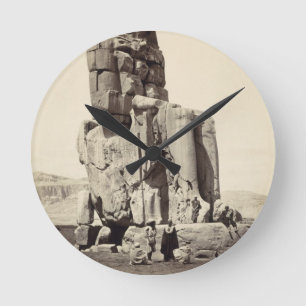 Het "Vocal Memnon", kolossaal beeld van Amenhotep Ronde Klok