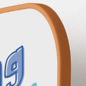 HET VOEDEN ZONEHAAI, CARTOON STIJL PICKLEBALL PADDLE (Links Detail)