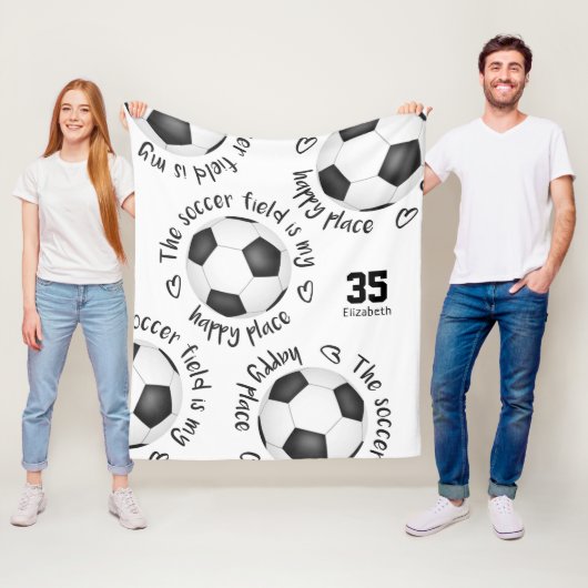 Het voetbalveld is mijn gelukkige plek waar meisje fleece deken (In situ)