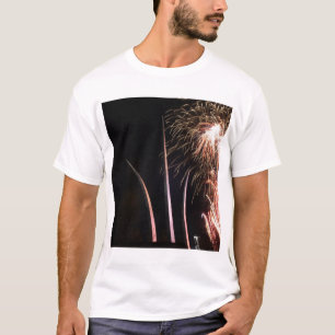 Het vuurwerk licht op de Memorial van de Luchtmach T-shirt