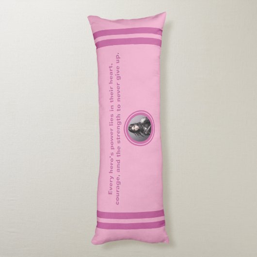 Het ware leven van een superheld versterken lichaamskussen (Achterkant (Verticaal))