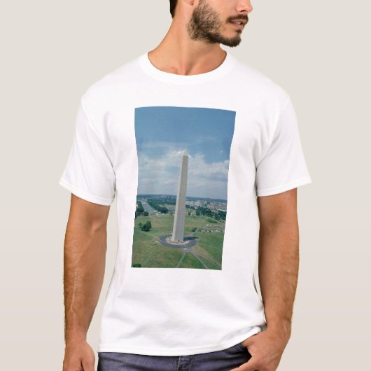 Het Washington Monument, gebouwd 1848-85 T-shirt (Voorkant)