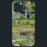 Het water-Lily Pond door Monet Fine Art Case-Mate iPhone Case<br><div class="desc">The Water-Lily Pond with Japans voetbridge,  populair oliesschilderij van de Franse impressionist Claude Monet - Giverny,  Frankrijk 1899. Mooie Hoesje-Mate iPhone zaken.</div>