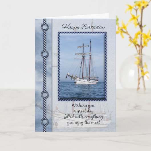 Het Wenskaart van de Verjaardag van het jacht met Kaart (Gele Bloem)