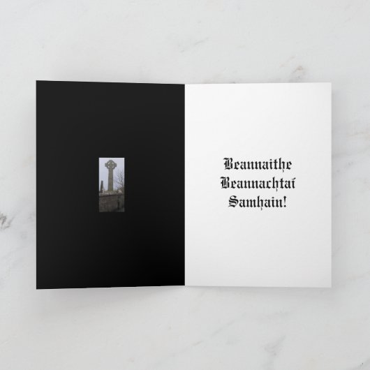 Het Wenskaart van Samhain Kaart (Binnen)