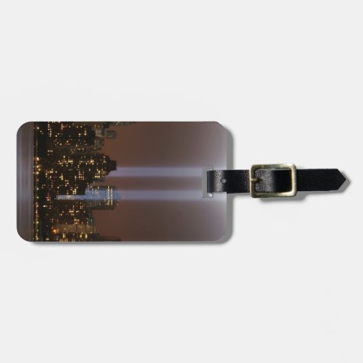 Het wereldhandelscentrum in New York in het licht. Bagagelabel (Voorkant horizontaal)