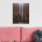 Het wereldhandelscentrum in New York in het licht. Canvas Afdruk (Insitu (Woonkamer))