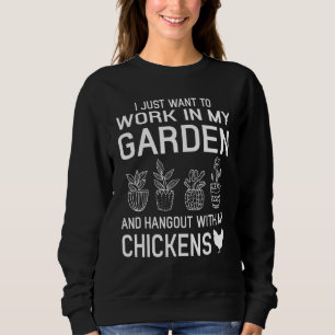 Het werk in de tuin en de hak-out met mijn kippen trui