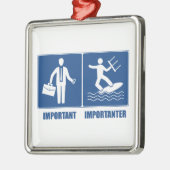 Het werk is belangrijk, het keuken is belangrijk metalen ornament (Links)