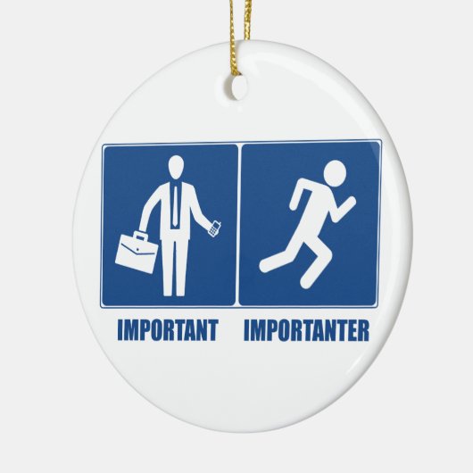 Het werk is belangrijk, het lopen is belangrijk keramisch ornament (Links)