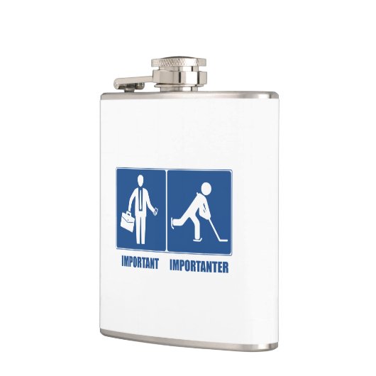 Het werk is belangrijk, Hockey is belangrijk Heupfles (Links)