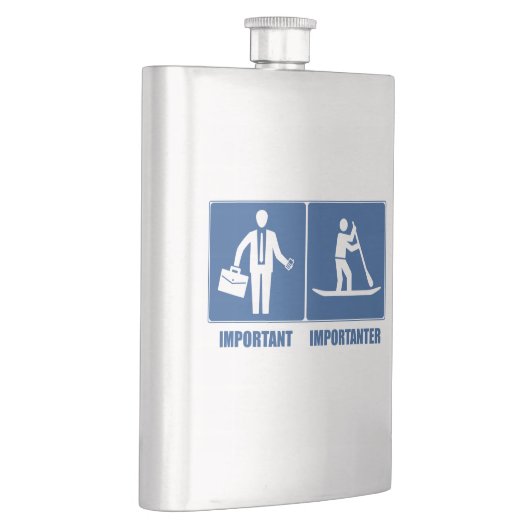 Het werk is belangrijk, opstellend het opzadelen i heupfles (Rechts)